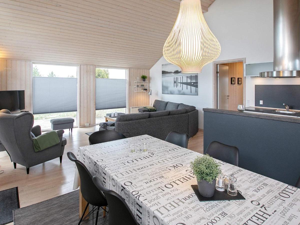 6 Person Holiday Home In V Ggerl Se Bøtø By Exterior foto